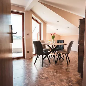 Apartment Point Flat, Beautiful View From Terrace To Castle, Prag